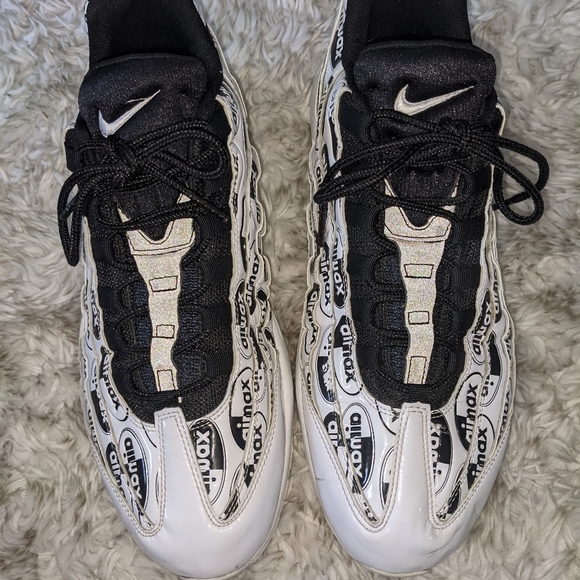 Sold!! Nike Air Max 95 Logo Sneaker - Picture 6 of 8